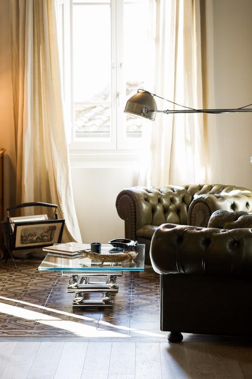 Arnobio Florence Suites Экстерьер фото